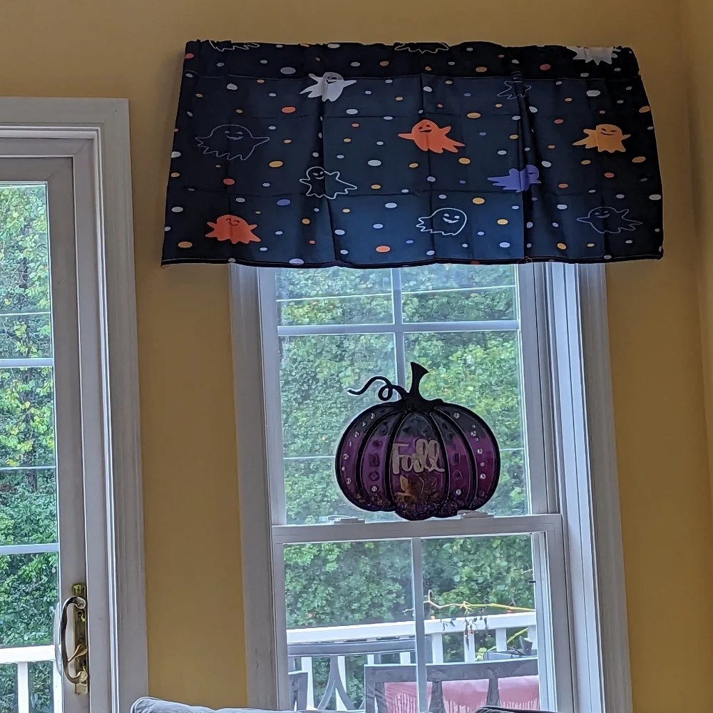 Halloween colorful ghosts curtains - Picture 2 of 2